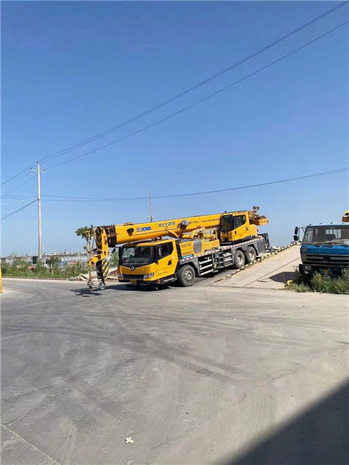 鹤山市吊车作业时，可能会产生哪些额外收费项目？