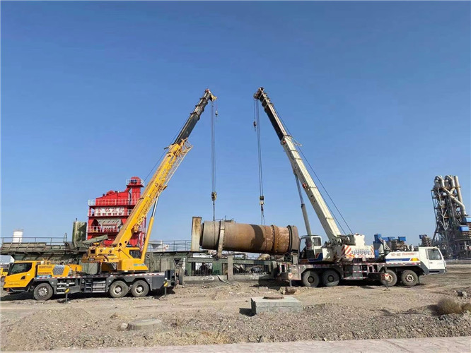 鹤山市吊车随车吊出租使用场景介绍
